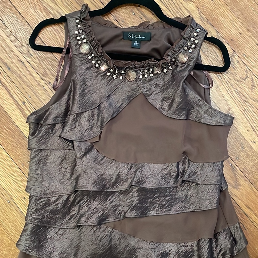 Brown Ruffle Dress - Picture 4 of 7